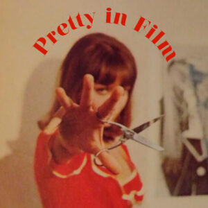 Pretty in Film - Anna Karina sosteniendo una tijera en Pierrot Le Fou
